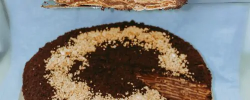 Tort Napoleon czekoladowy scaled