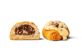 Croissant z ciasteczkiem i nutellą – zdjęcie 2